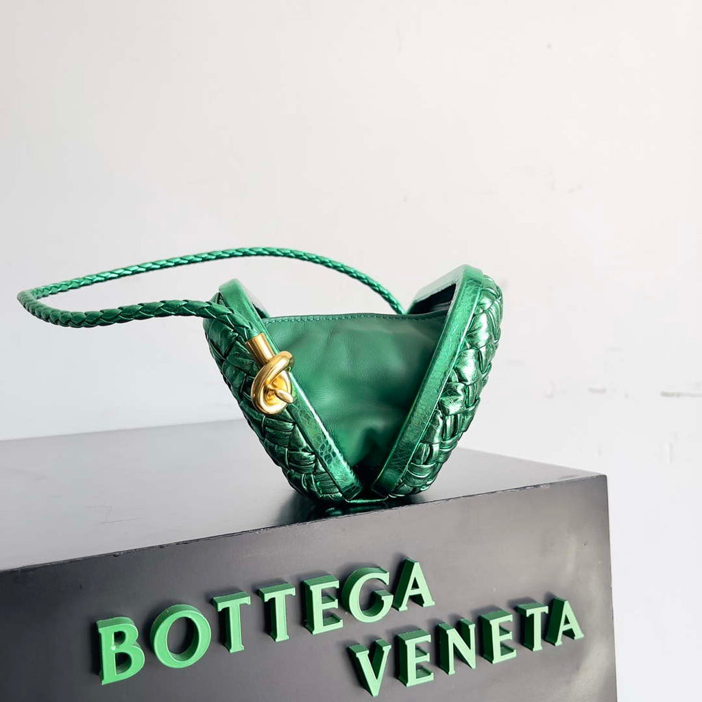 Bottega Veneta BV 717623 Knot Small Handbag With Strap BV10111
