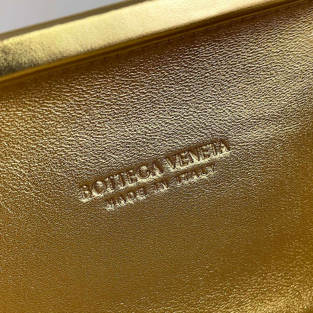 Bottega Veneta BV 717623 Knot Small Handbag With Strap BV10113