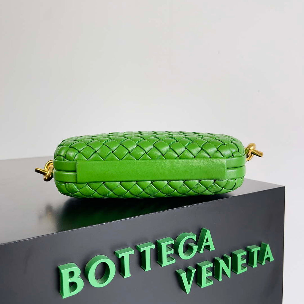 Bottega Veneta BV 717623 Knot Small Handbag With Strap BV10114