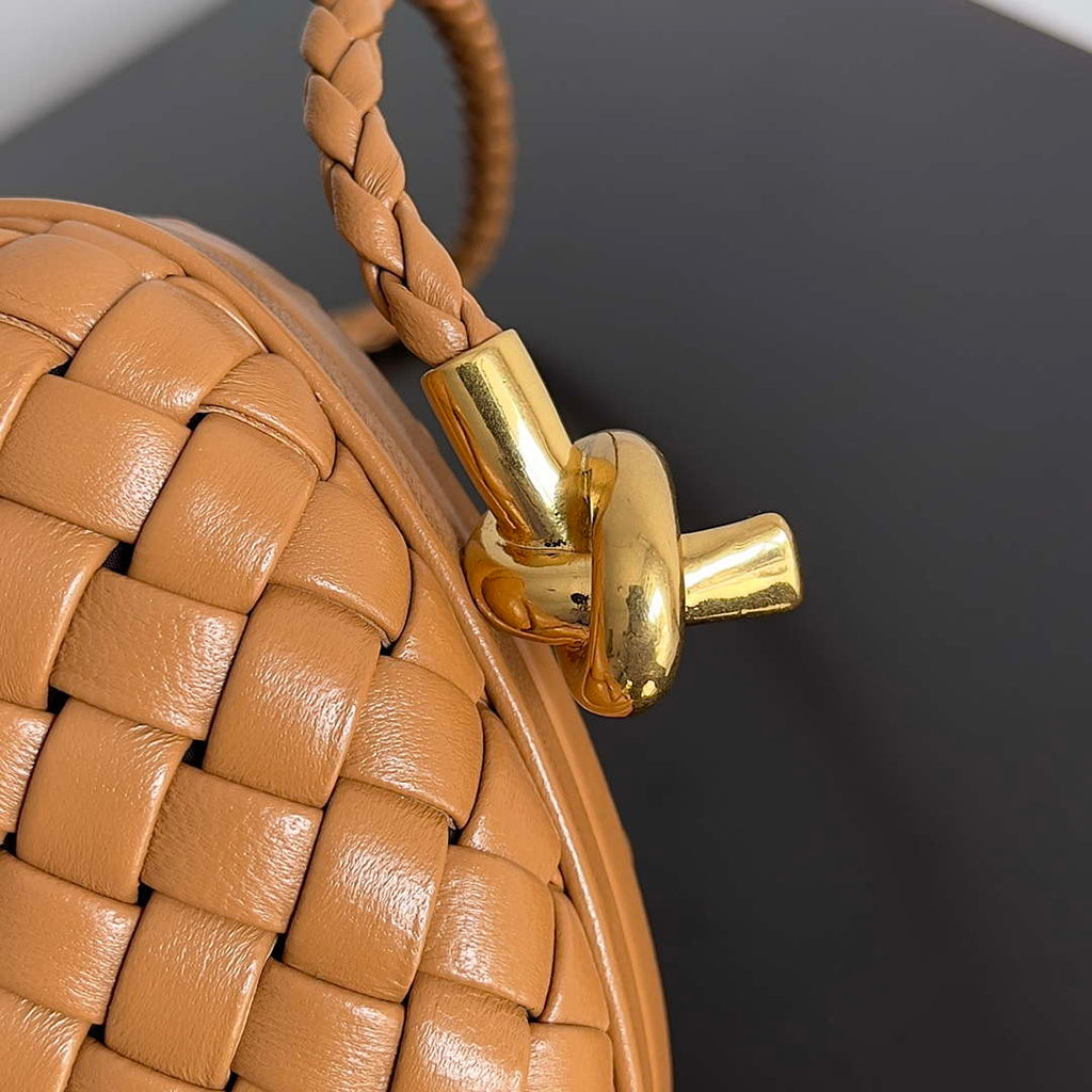 Bottega Veneta BV 717623 Knot Small Handbag With Strap BV10116
