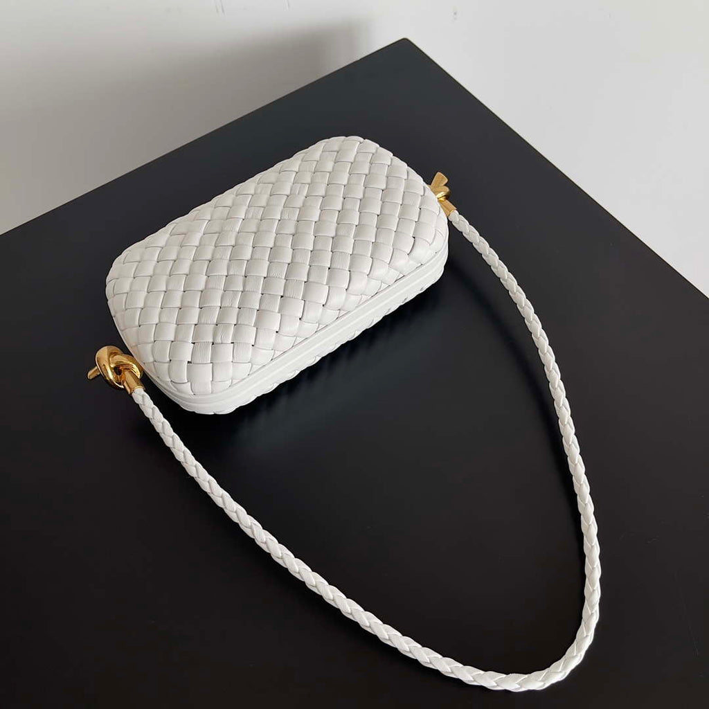 Bottega Veneta BV 717623 Knot Small Handbag With Strap BV10117