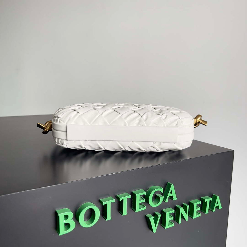 Bottega Veneta BV 717623 Knot Small Handbag With Strap BV10119