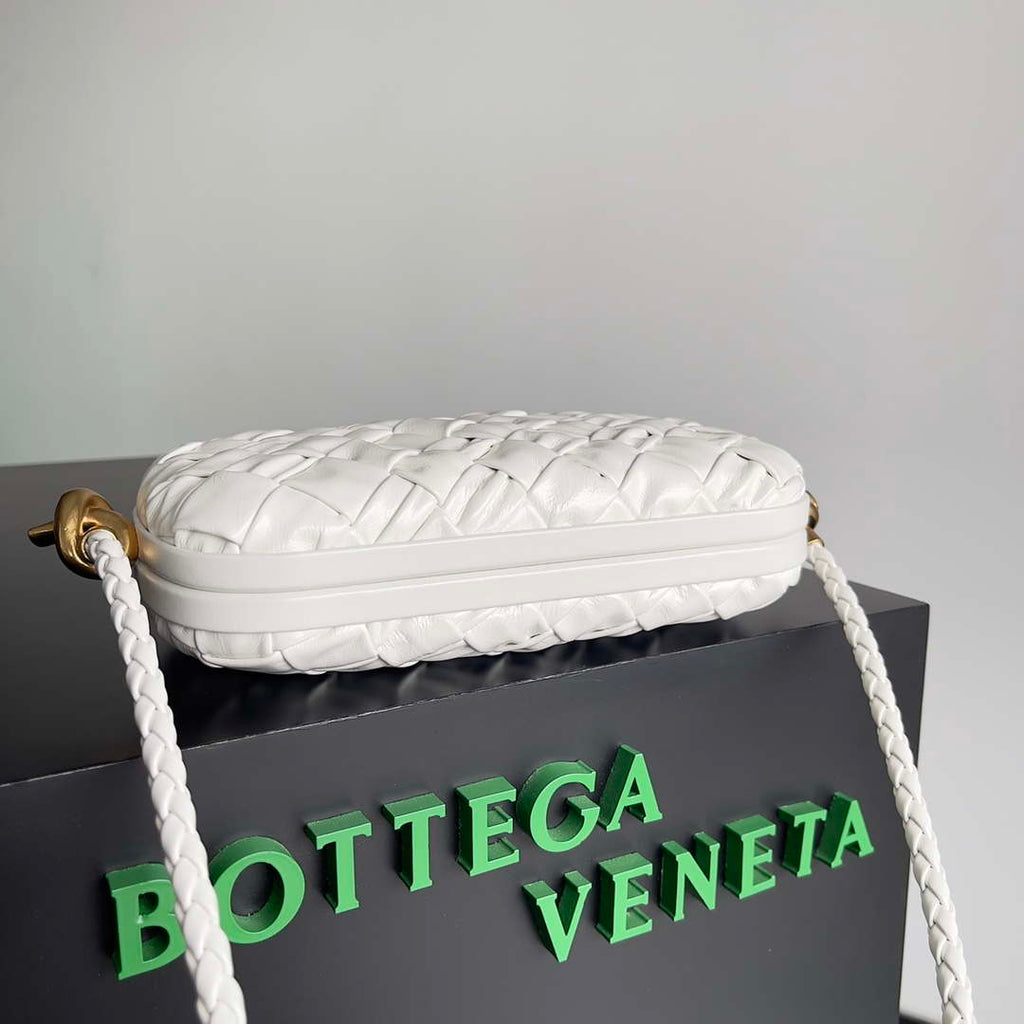 Bottega Veneta BV 717623 Knot Small Handbag With Strap BV10119