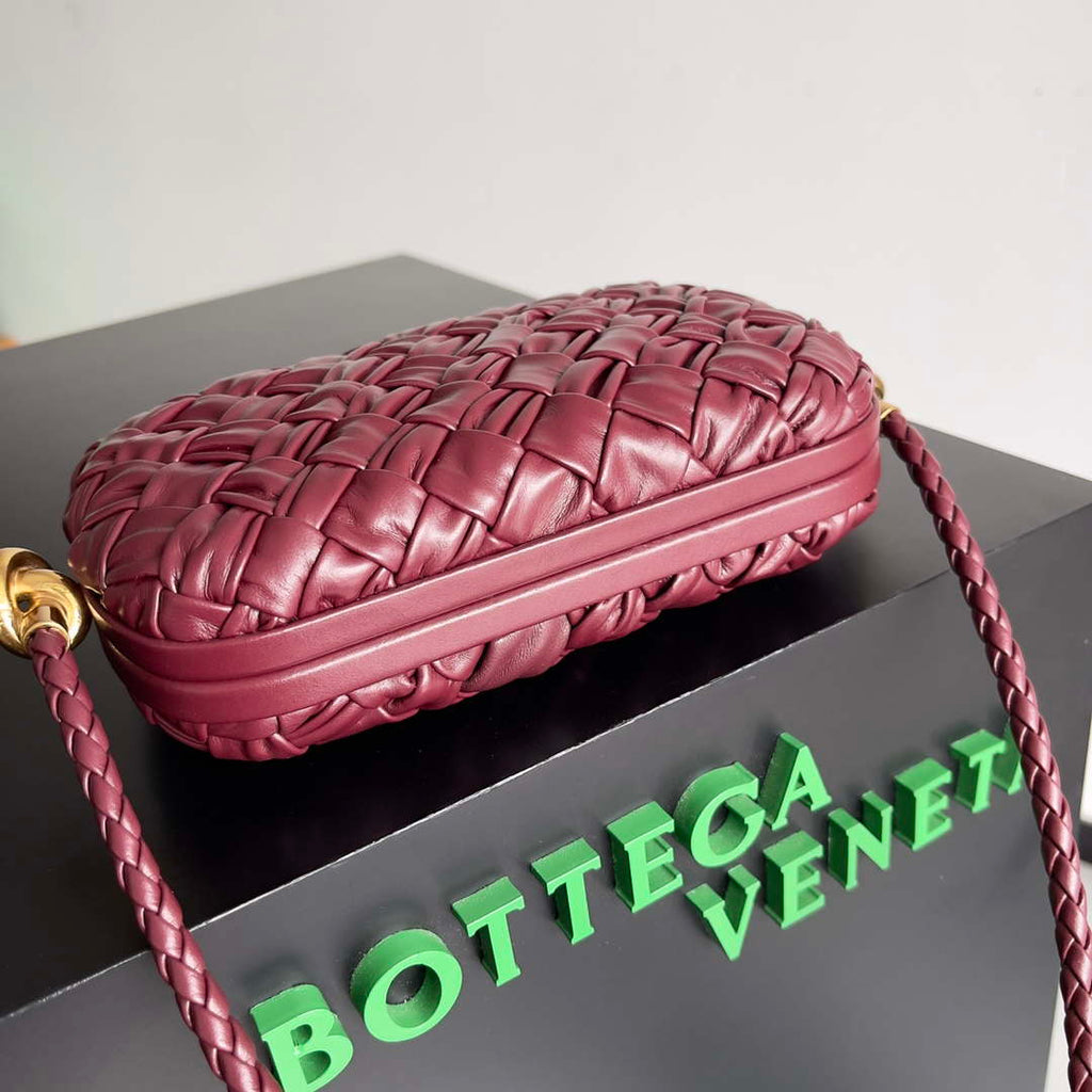Bottega Veneta BV 717623 Knot Small Handbag With Strap BV10120