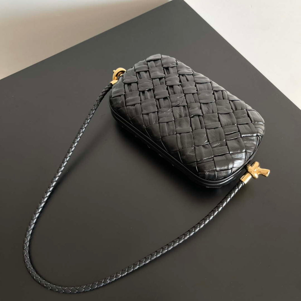 Bottega Veneta BV 717623 Knot Small Handbag With Strap BV10121
