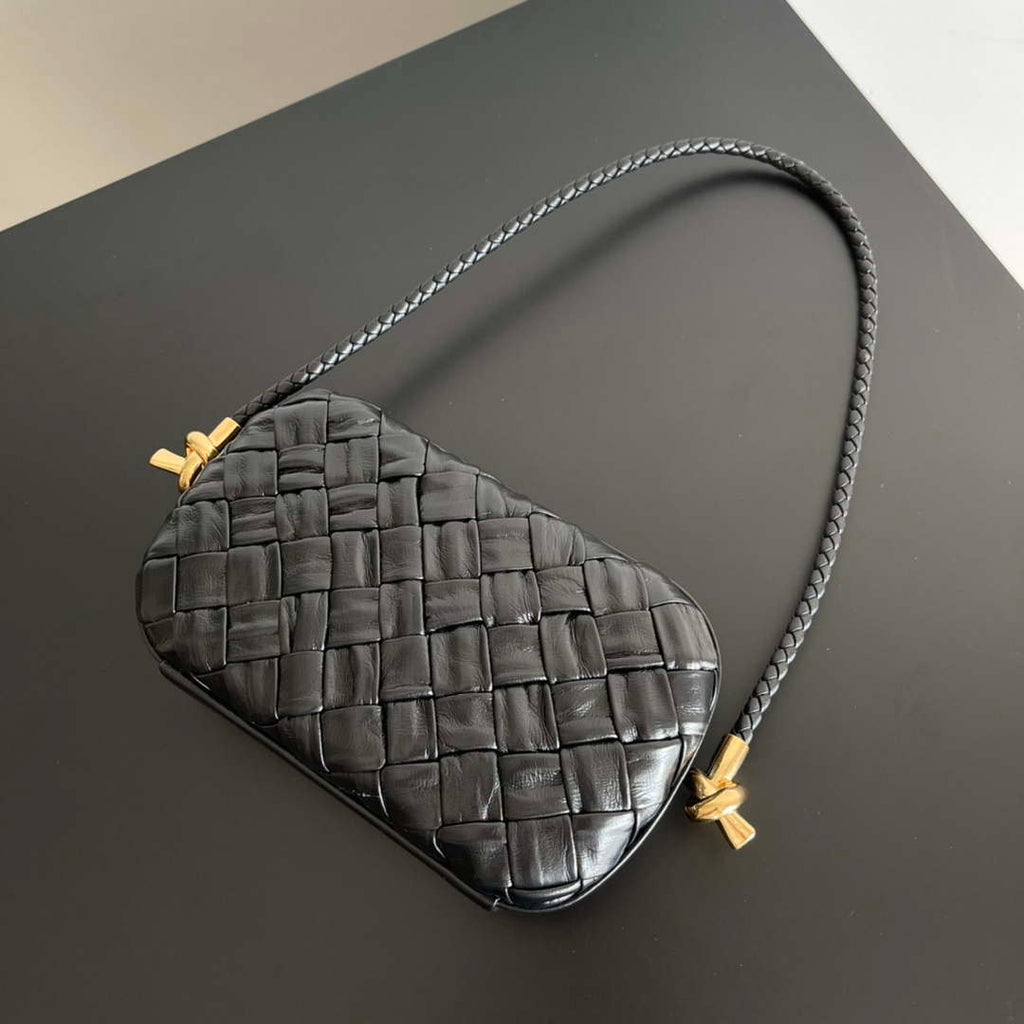 Bottega Veneta BV 717623 Knot Small Handbag With Strap BV10121