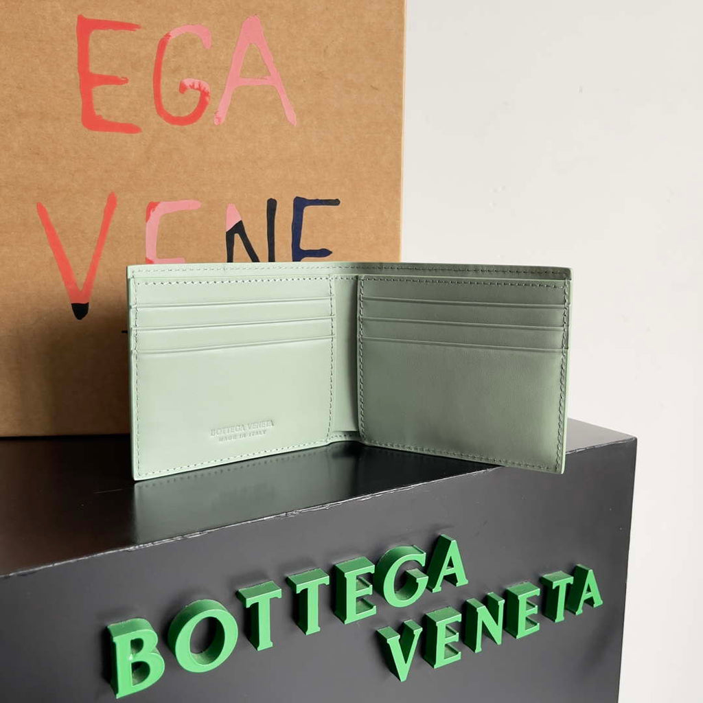 Bottega Veneta BV 740261 Bi-Fold Wallet With Coin Purse BV70077
