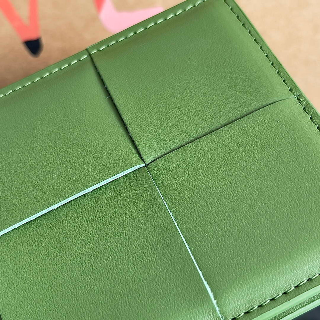 Bottega Veneta BV 740261 Bi-Fold Wallet With Coin Purse BV70078