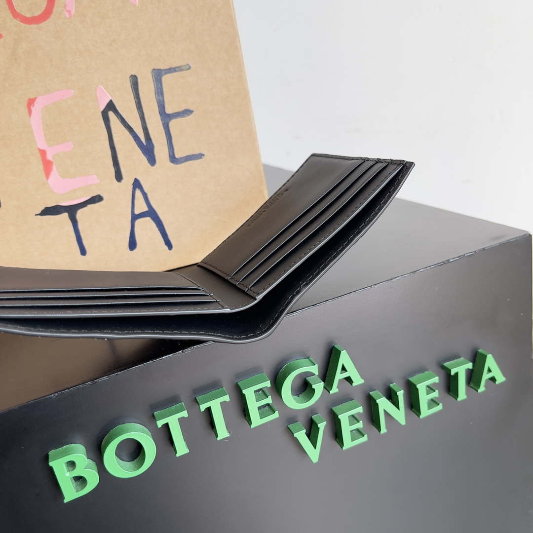 Bottega Veneta BV 740261 Bi-Fold Wallet With Coin Purse BV70082 - Default Title - View 9