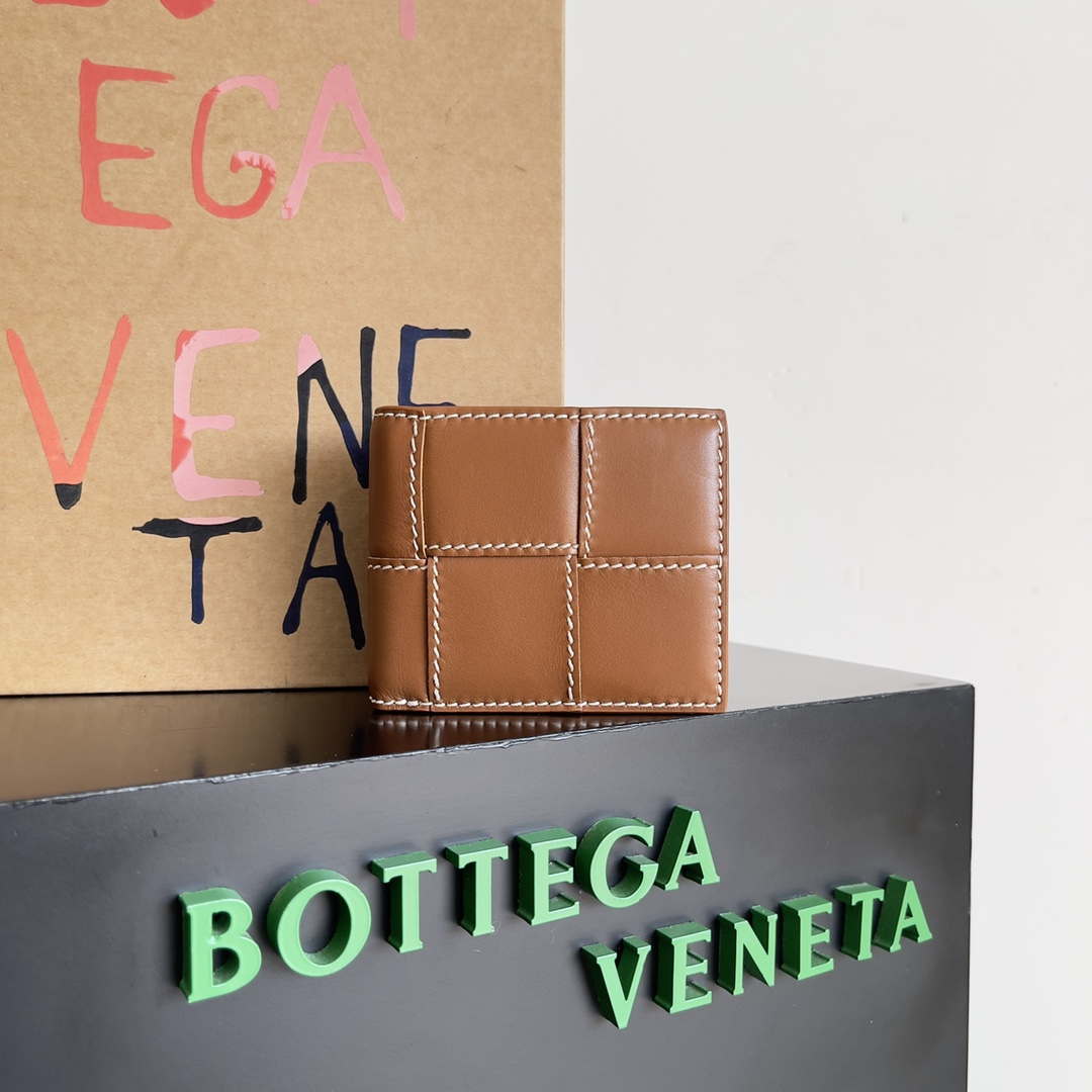 Bottega Veneta BV 740261 Bi-Fold Wallet With Coin Purse BV70083 - Default Title - View 1