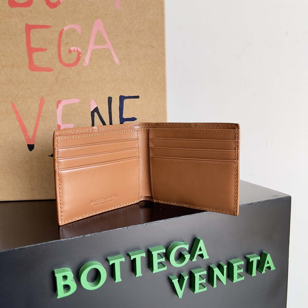 Bottega Veneta BV 740261 Bi-Fold Wallet With Coin Purse BV70083 - Default Title - View 6