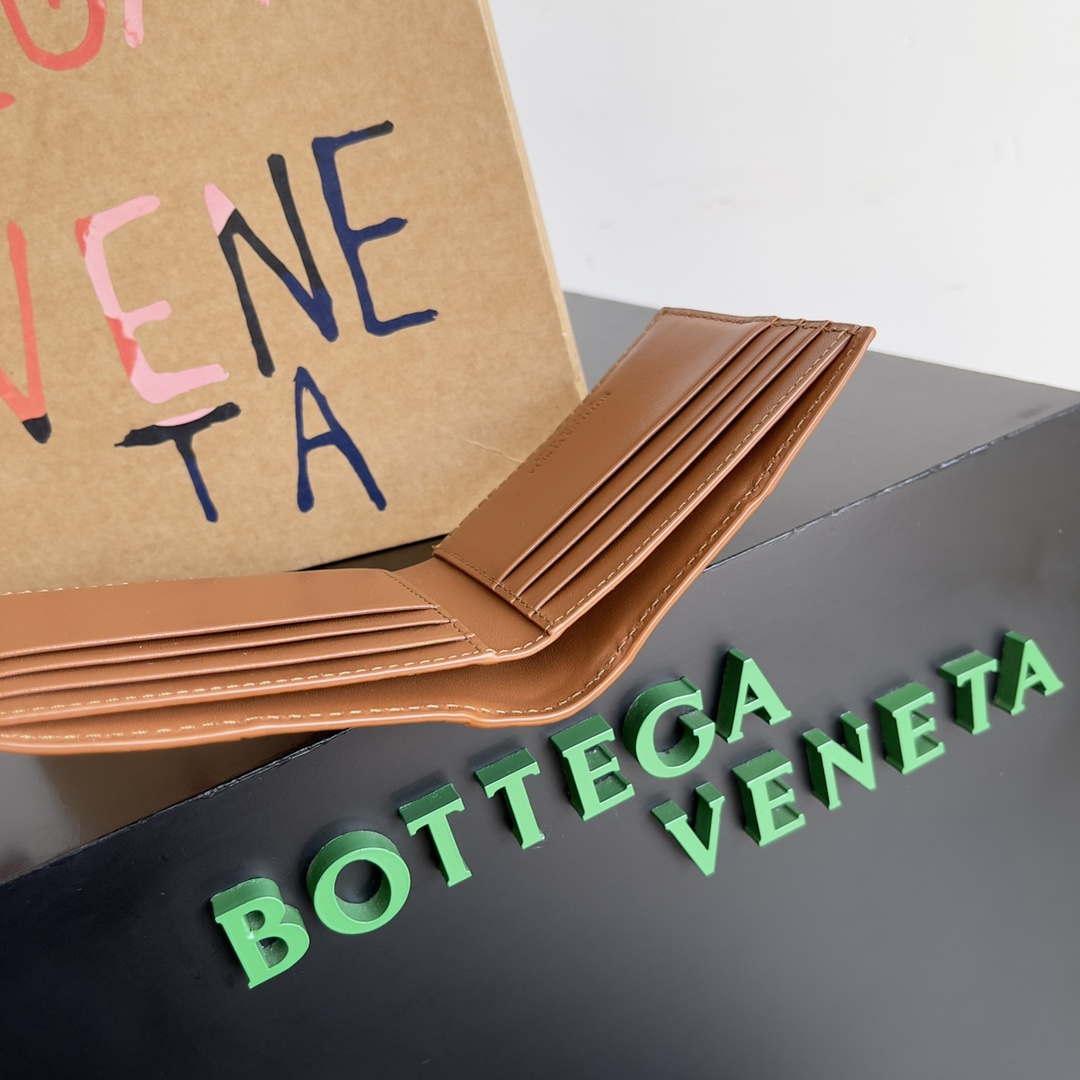 Bottega Veneta BV 740261 Bi-Fold Wallet With Coin Purse BV70083 - Default Title - View 9