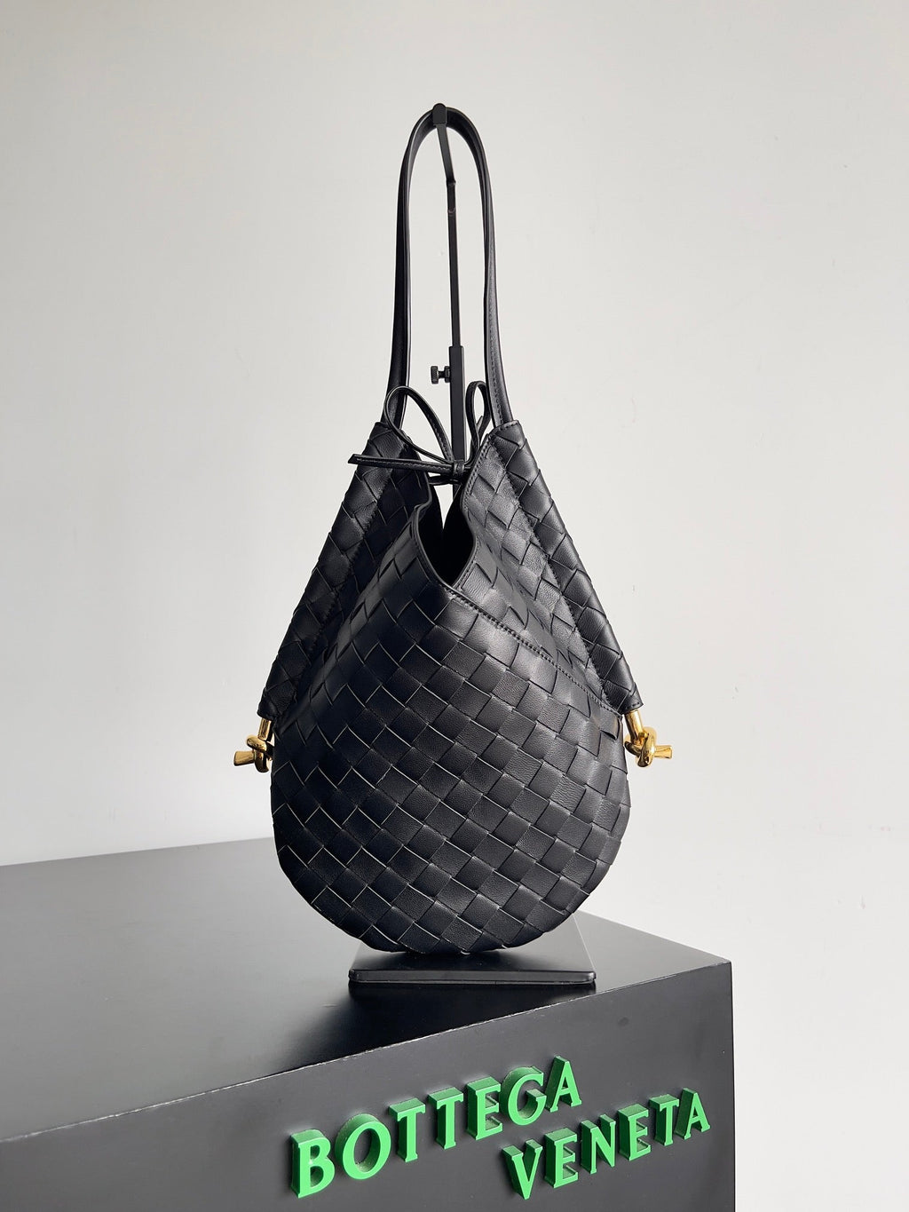 Bottega Veneta BV 740898VCPP19092 Small Solstice Black