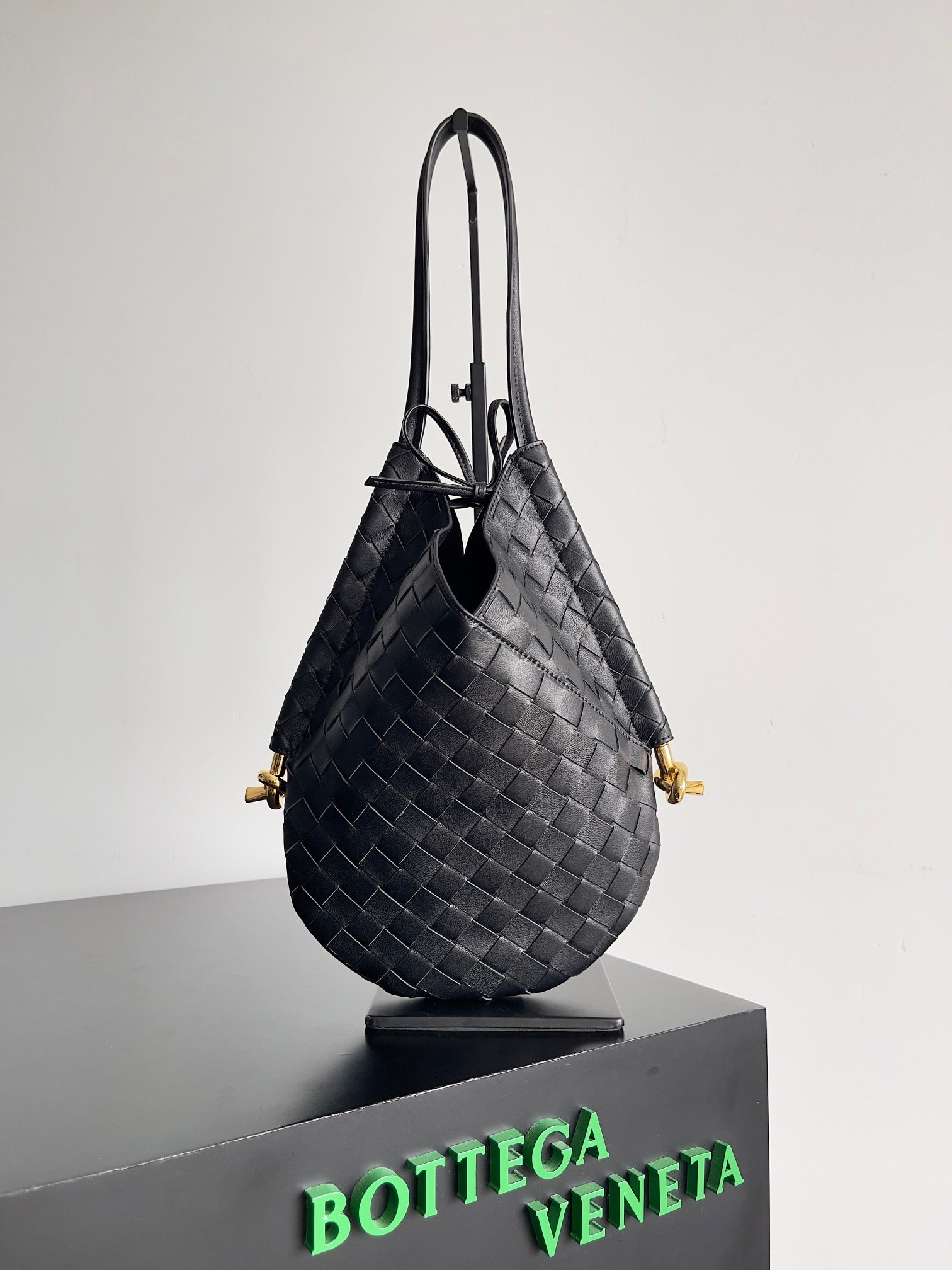 Bottega Veneta BV 740898VCPP19092 Small Solstice Black