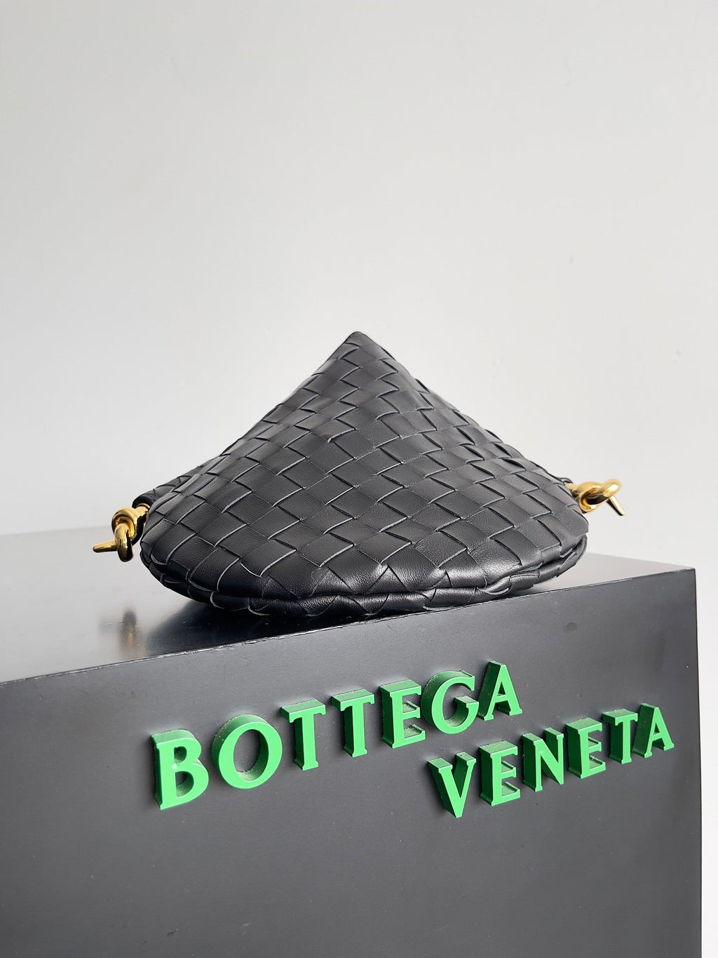 Bottega Veneta BV 740898VCPP19092 Small Solstice Black