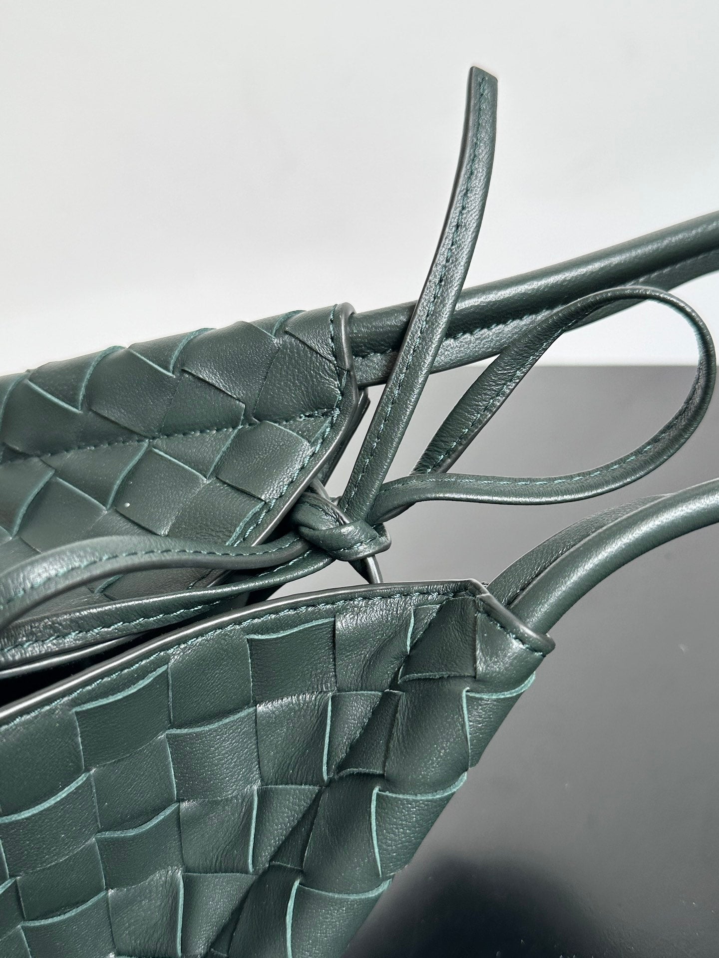 Bottega Veneta BV 740898VCPP19092 Small Solstice Dark Green