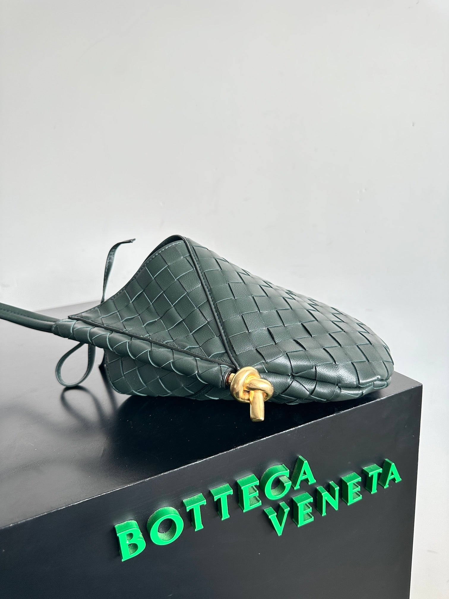 Bottega Veneta BV 740898VCPP19092 Small Solstice Dark Green
