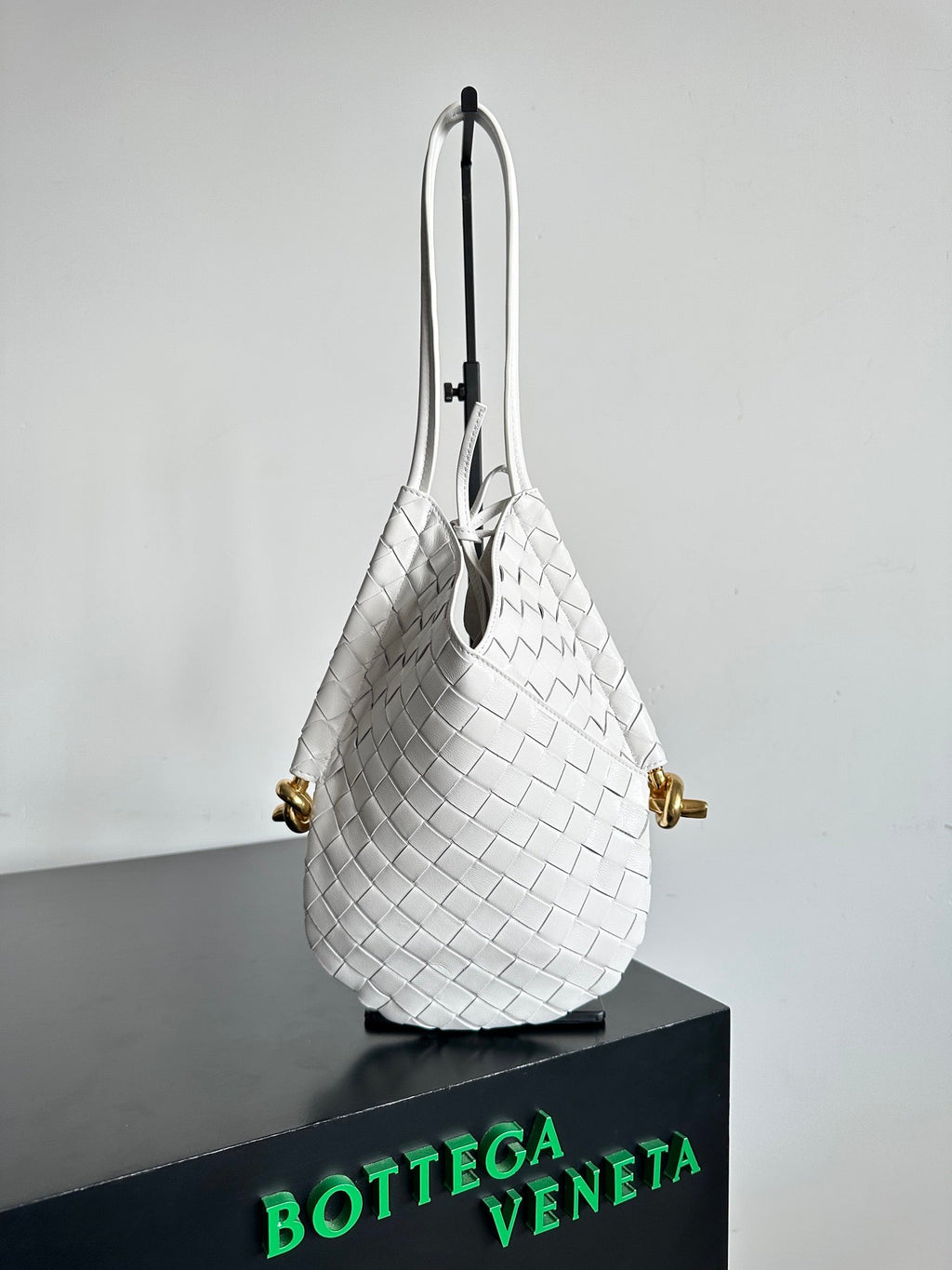 Bottega Veneta BV 740898VCPP19092 Small Solstice White