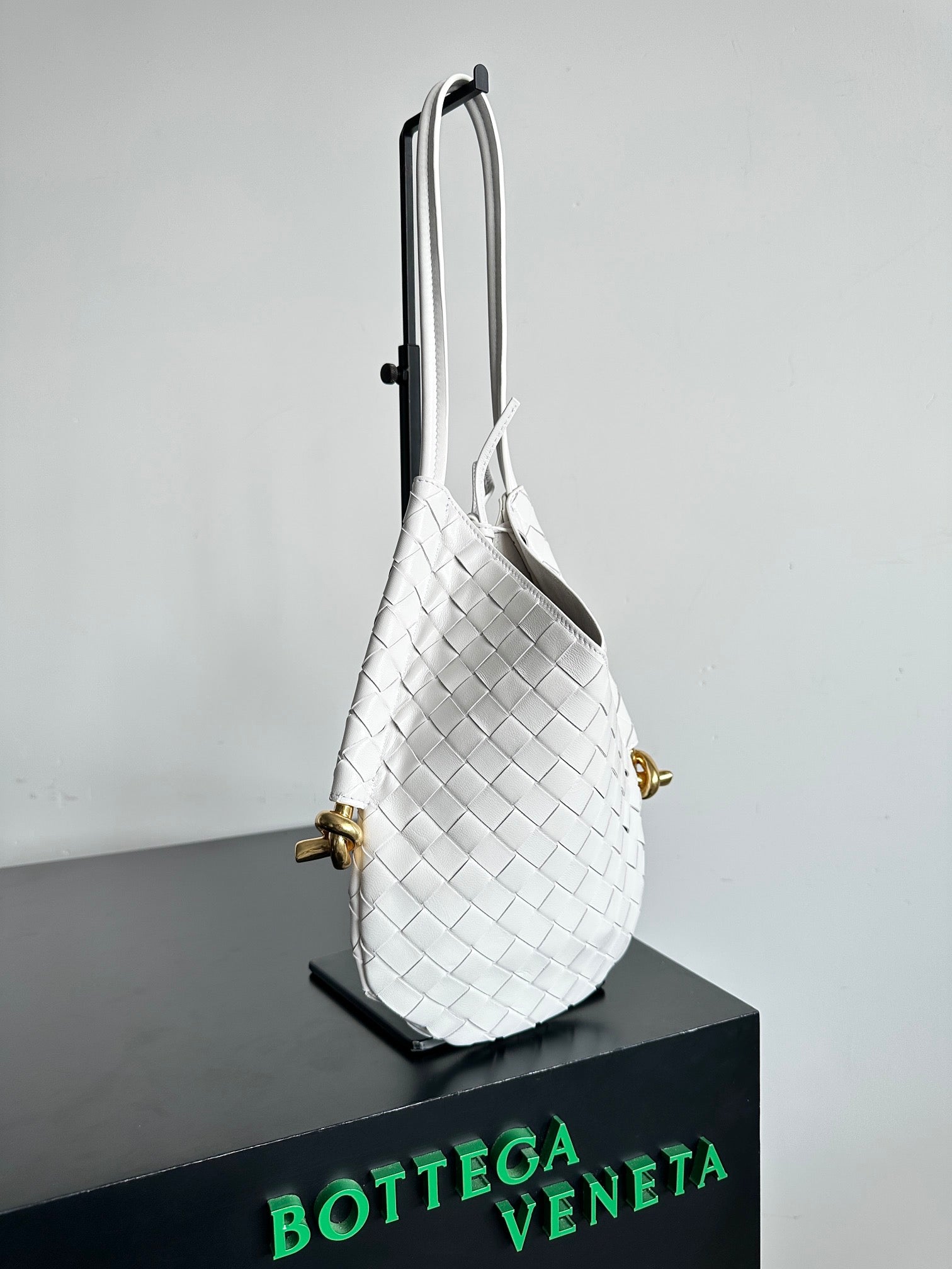 Bottega Veneta BV 740898VCPP19092 Small Solstice White