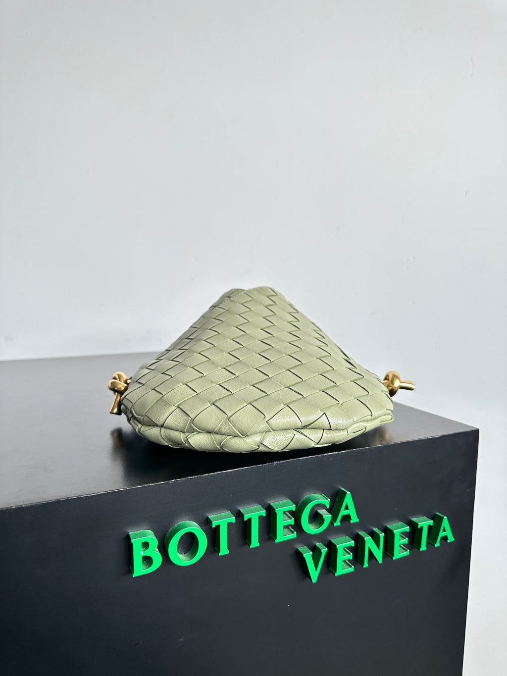 Bottega Veneta BV 740898VCPP19092 Small Solstice ligth green