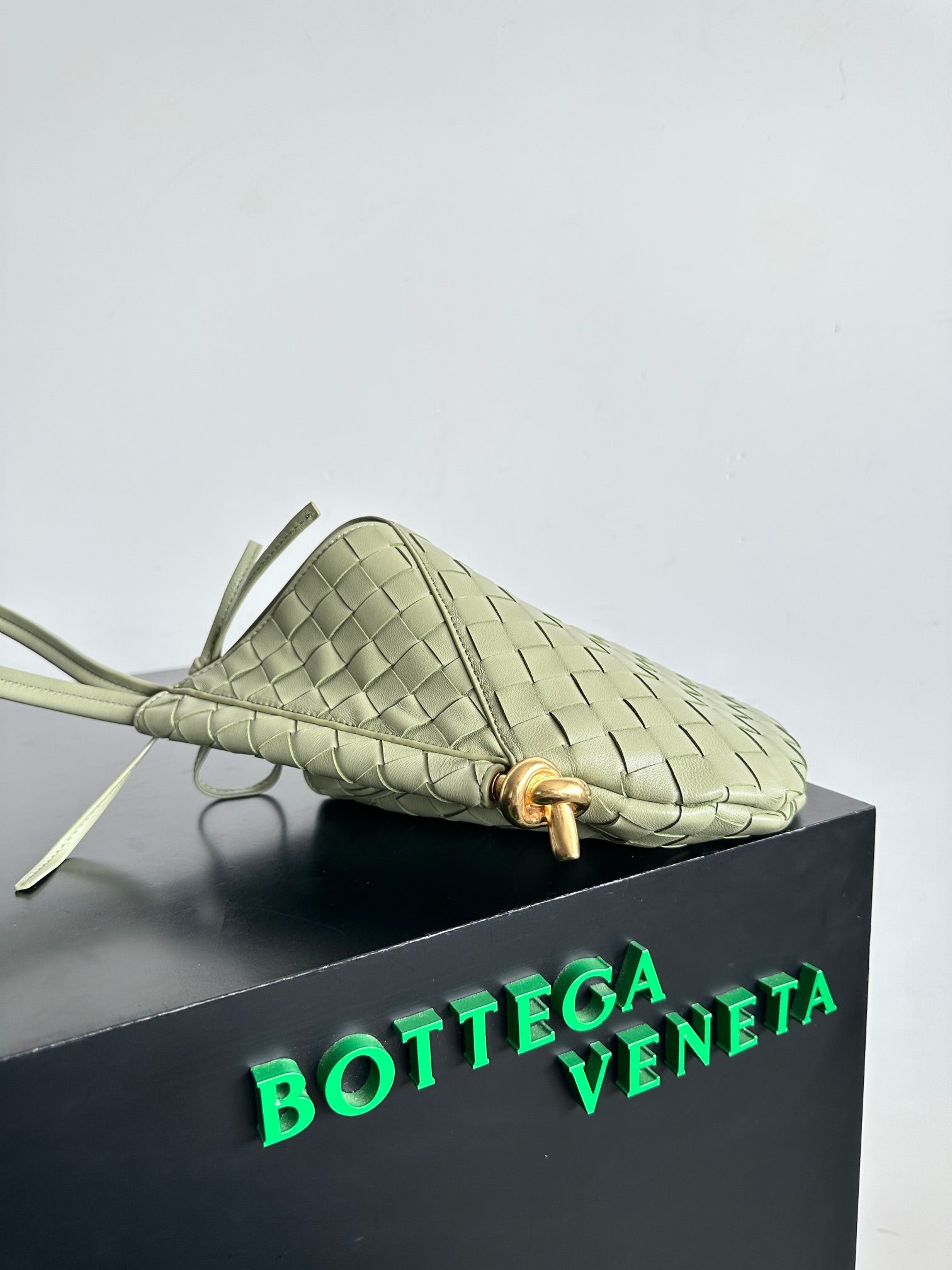 Bottega Veneta BV 740898VCPP19092 Small Solstice ligth green
