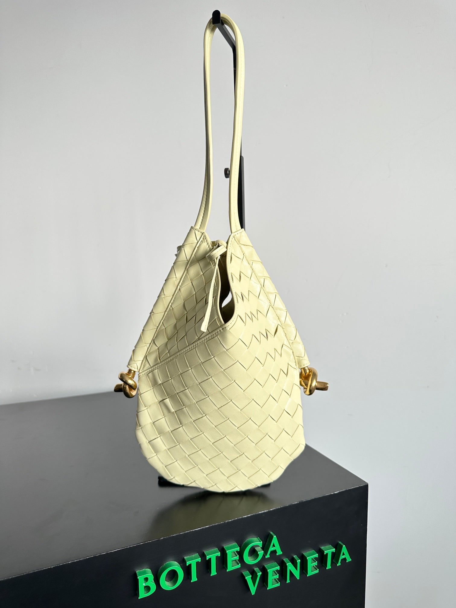 Bottega Veneta BV 740898VCPP19092 Small Solstice Yellow