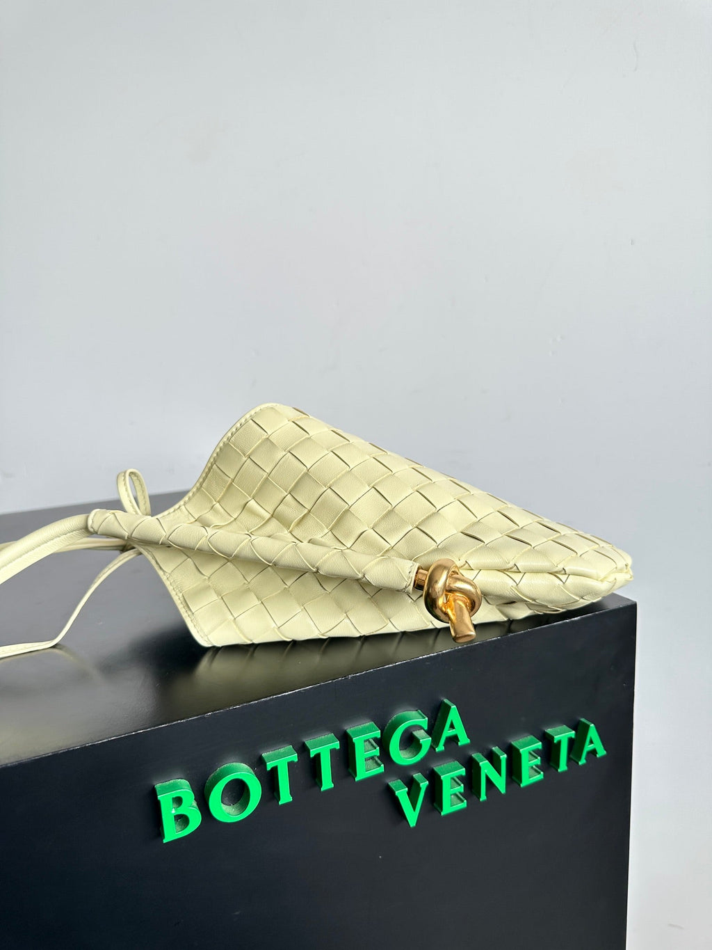 Bottega Veneta BV 740898VCPP19092 Small Solstice Yellow