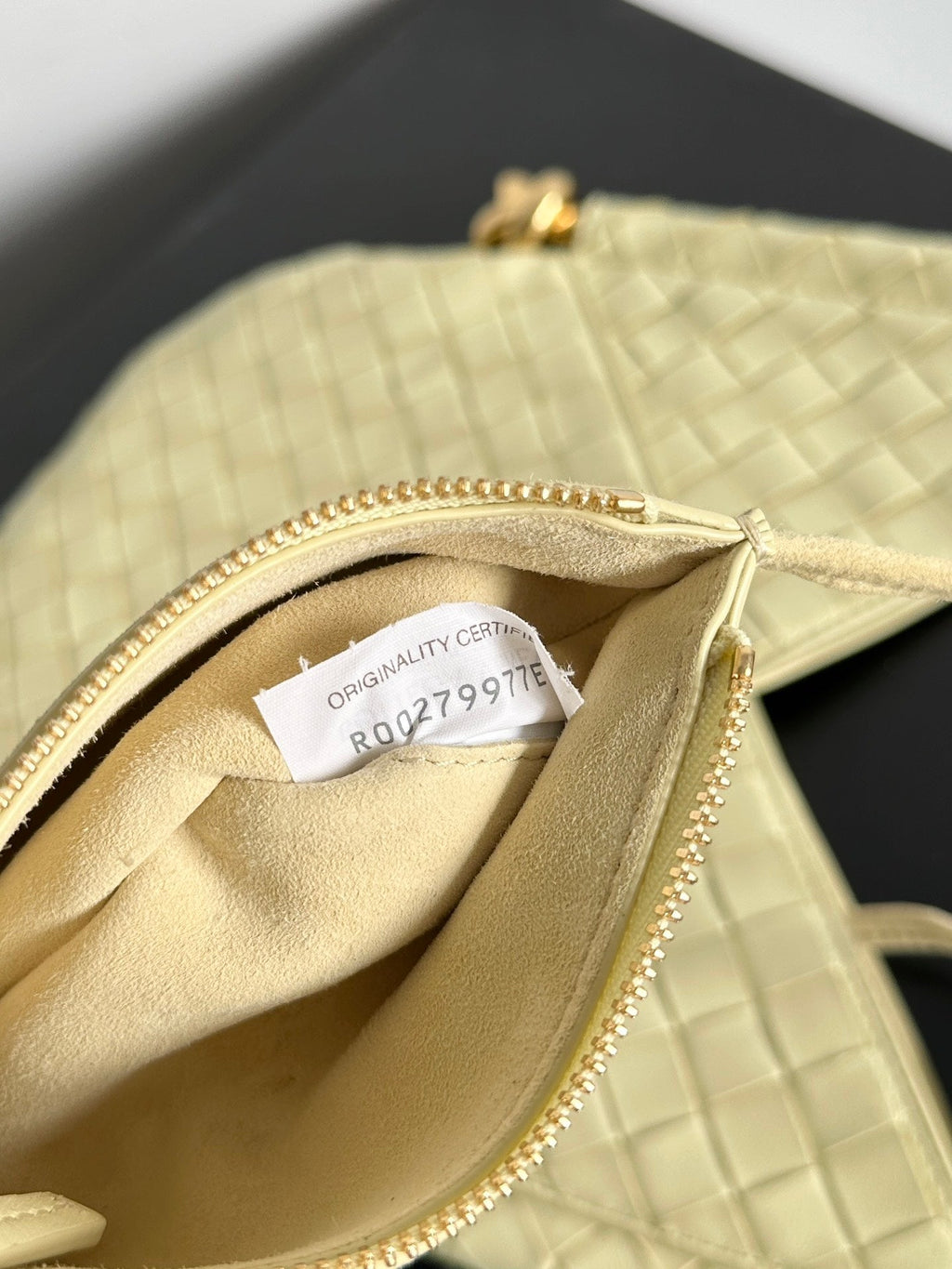 Bottega Veneta BV 740898VCPP19092 Small Solstice Yellow