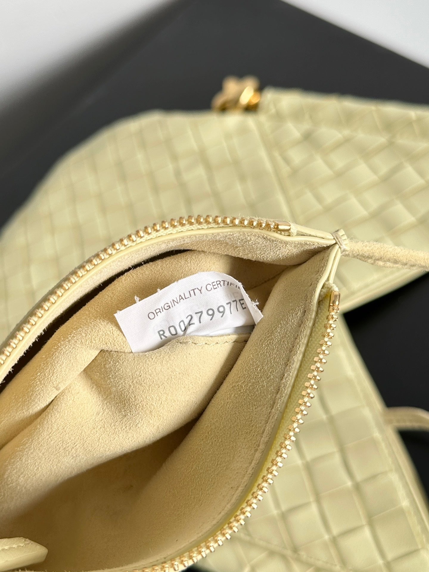 Bottega Veneta BV 740898VCPP19092 Small Solstice Yellow