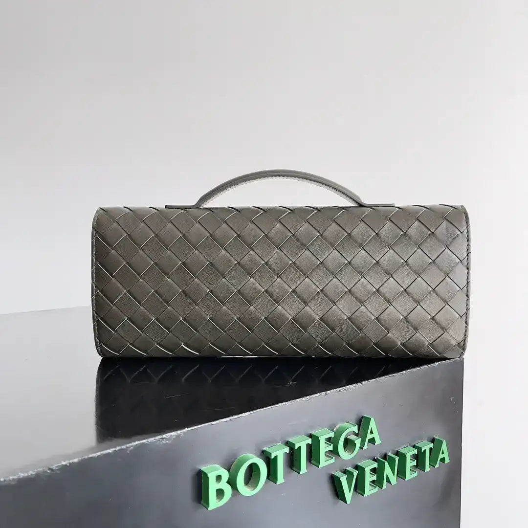 Bottega Veneta BV 741511 Long Clutch Andiamo With Handle Bv99001