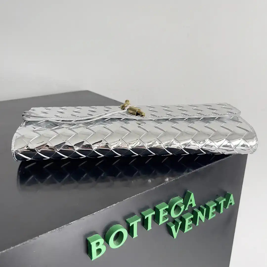 Bottega Veneta BV 741511 Long Clutch Andiamo With Handle Bv99005