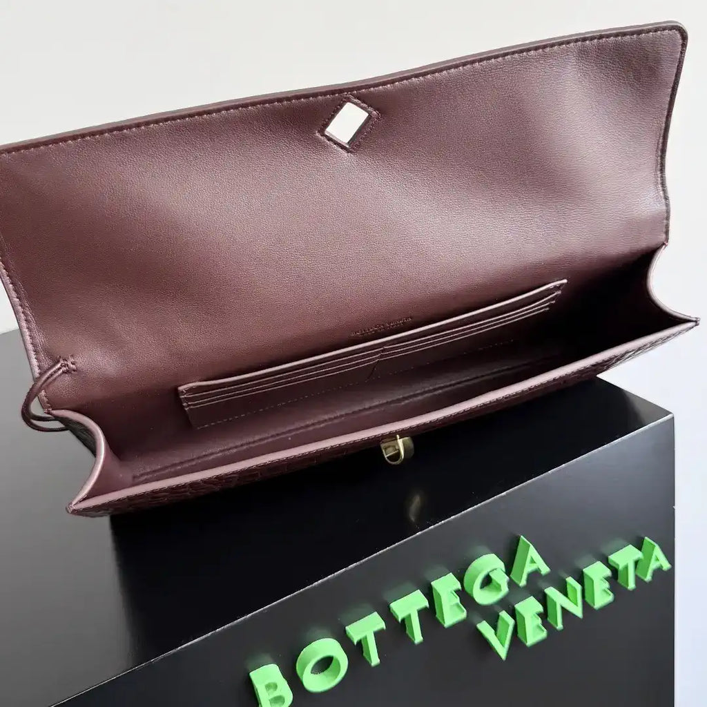 Bottega Veneta BV 741511 Long Clutch Andiamo With Handle Bv99008