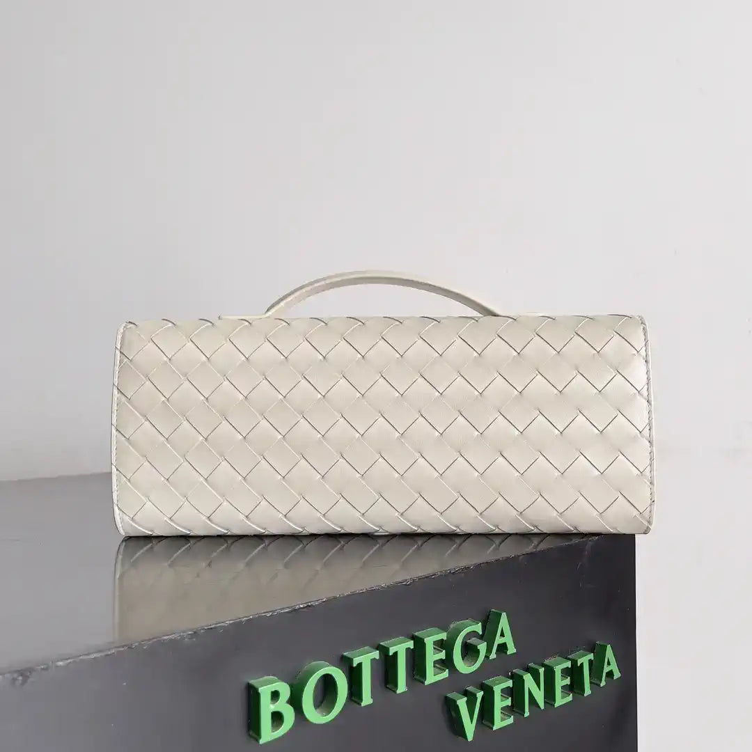 Bottega Veneta BV 741511 Long Clutch Andiamo With Handle Bv99009
