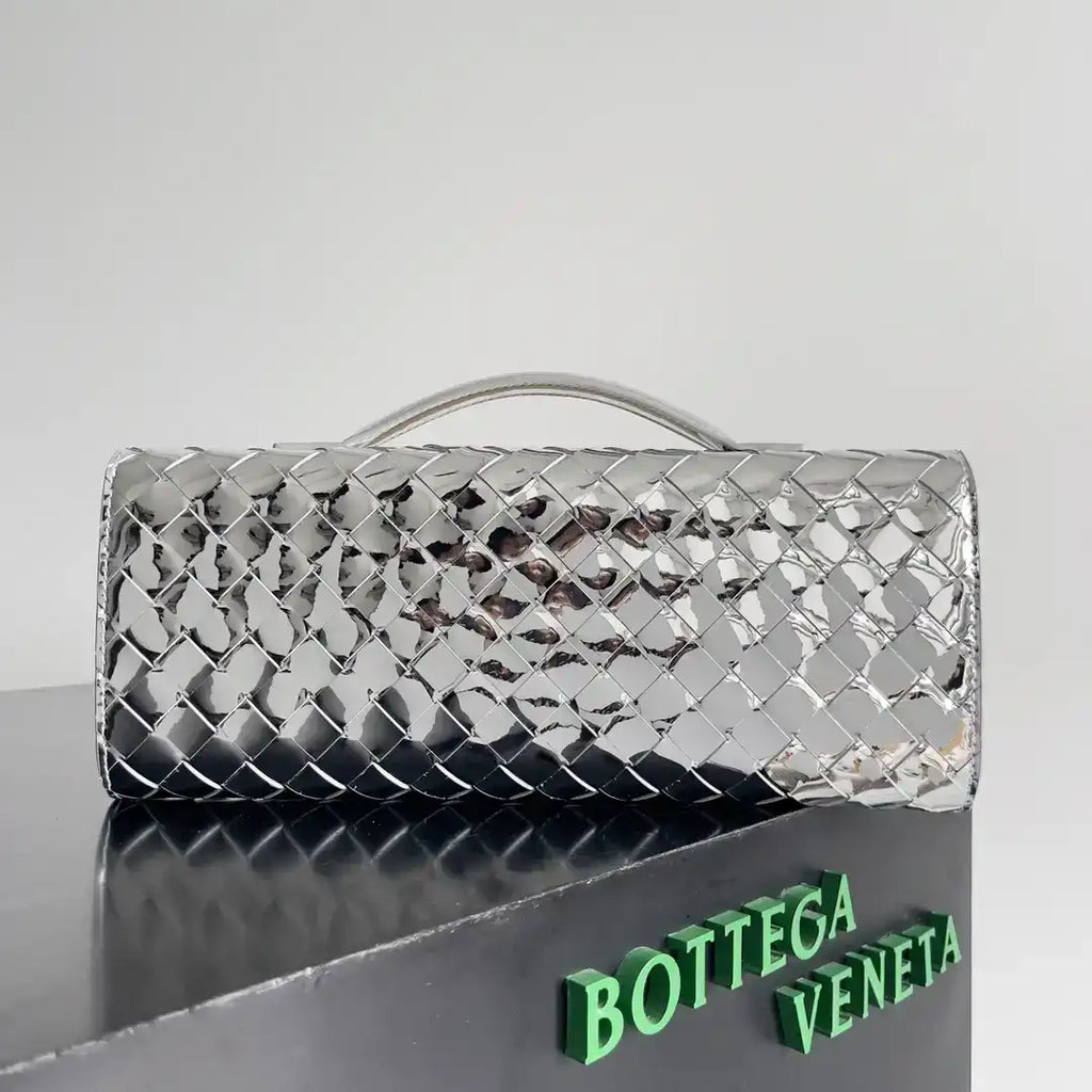 Bottega Veneta BV 741511 Long Clutch Andiamo With Handle Bv99010