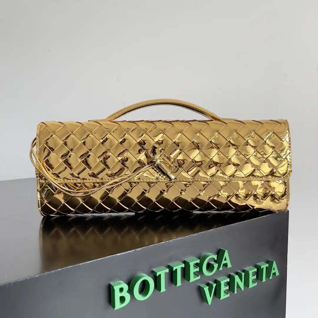 Bottega Veneta BV 741511 Long Clutch Andiamo With Handle Bv99011