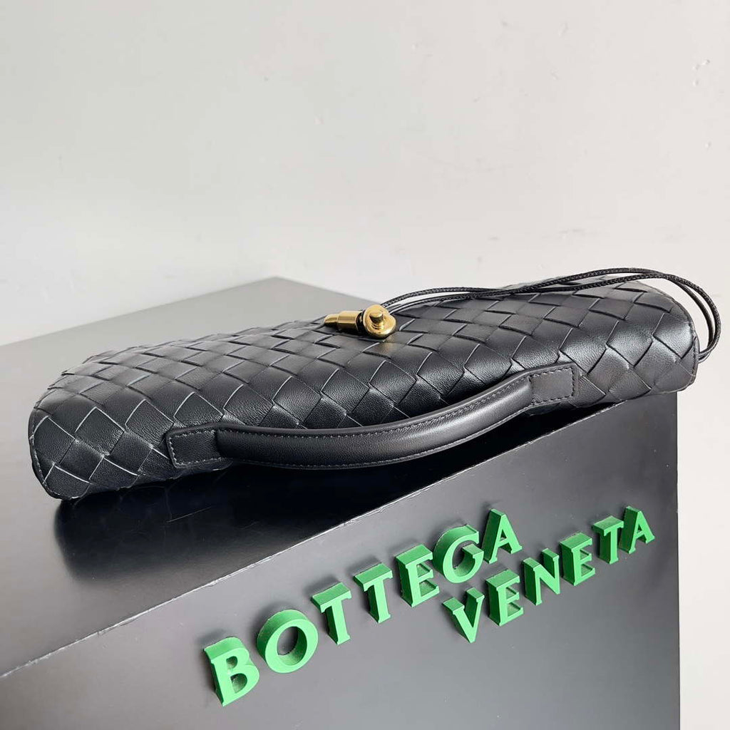 Bottega Veneta BV 741511 Long Clutch Andiamo With Handle Emerald Black