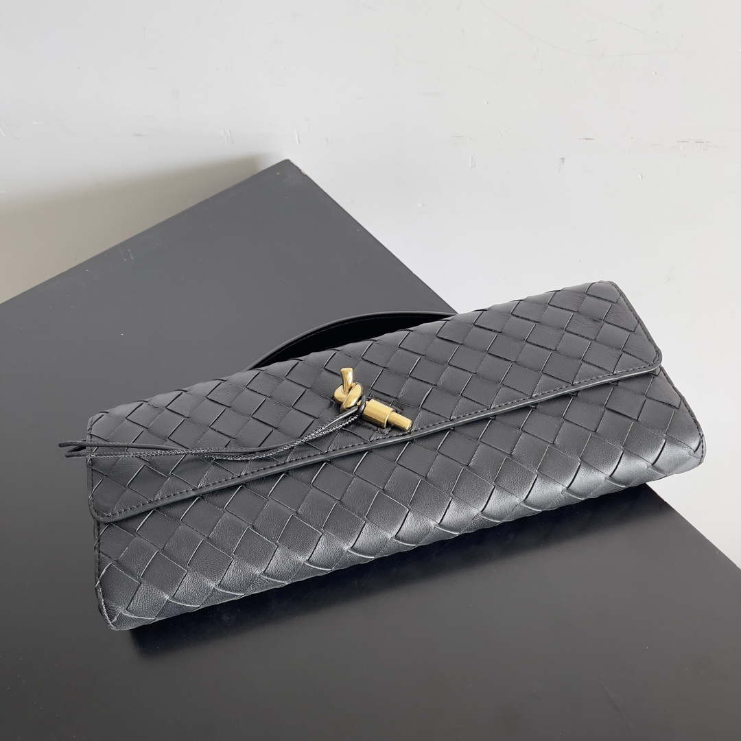 Bottega Veneta BV 741511 Long Clutch Andiamo With Handle Emerald Black