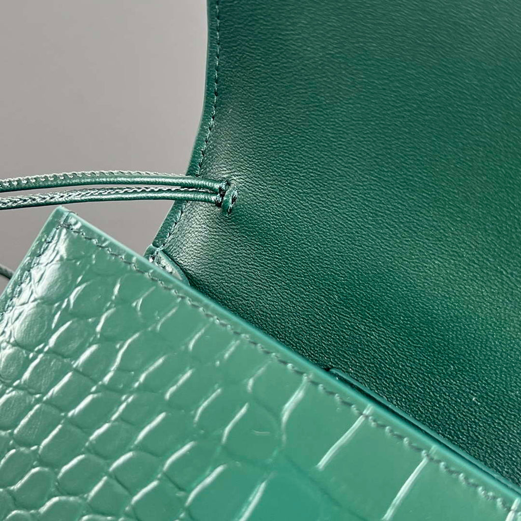 Bottega Veneta BV 741511 Long Clutch Andiamo With Handle Emerald Crocodile-grain Lambskin leather Green