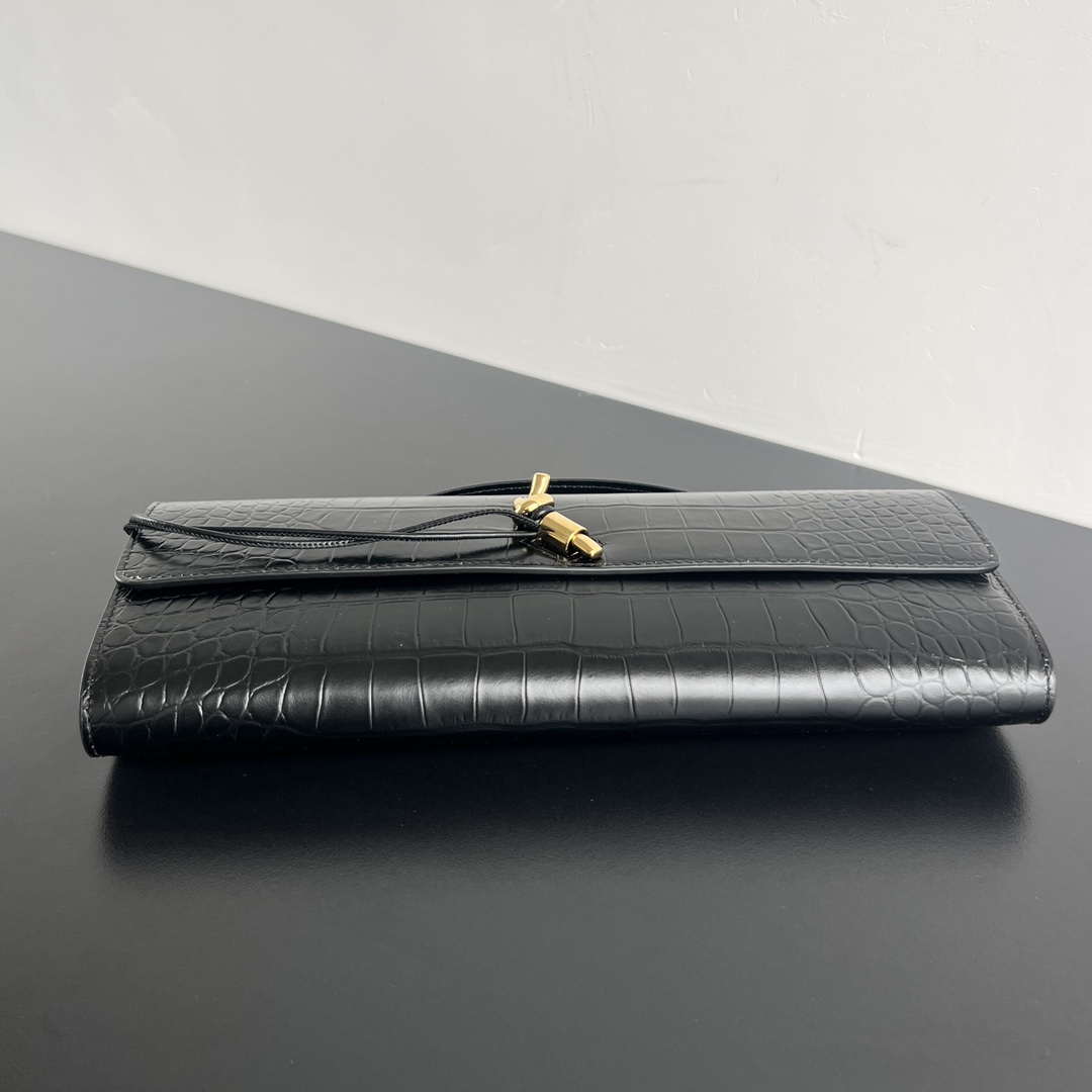 Bottega Veneta BV 741511 Long Clutch Andiamo With Handle Emerald Crocodile-grain Lambskin leather Black