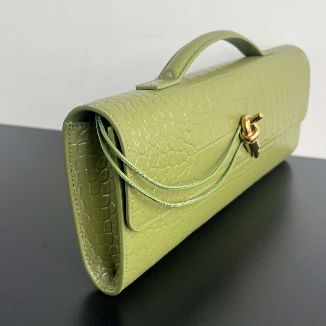 Bottega Veneta BV 741511 Long Clutch Andiamo With Handle Emerald Crocodile-grain Lambskin leather Lemon Green