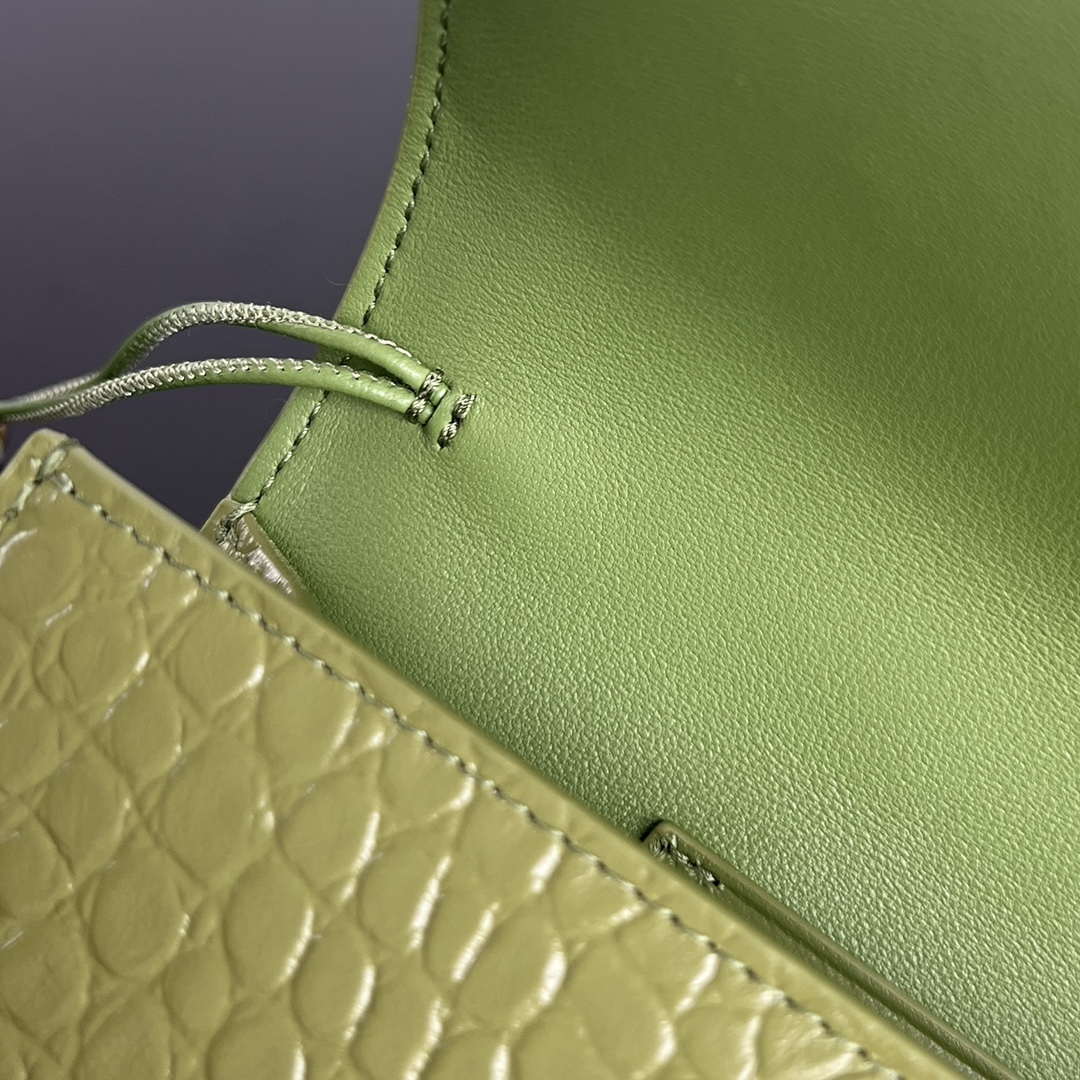 Bottega Veneta BV 741511 Long Clutch Andiamo With Handle Emerald Crocodile-grain Lambskin leather Lemon Green - Default Title - View 7