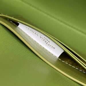 Bottega Veneta BV 741511 Long Clutch Andiamo With Handle Emerald Crocodile-grain Lambskin leather Lemon Green - Default Title - View 9