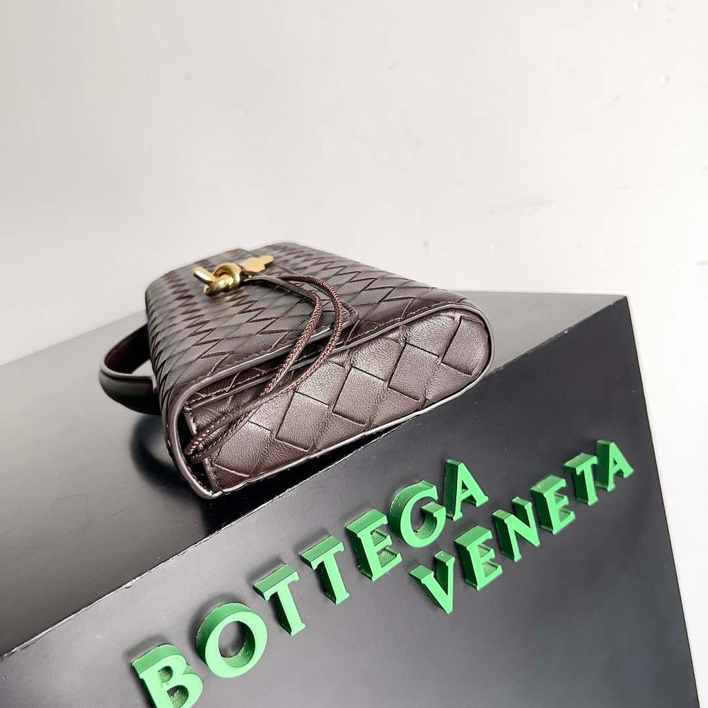Bottega Veneta BV 741511 Long Clutch Andiamo With Handle Emerald Dark Brown
