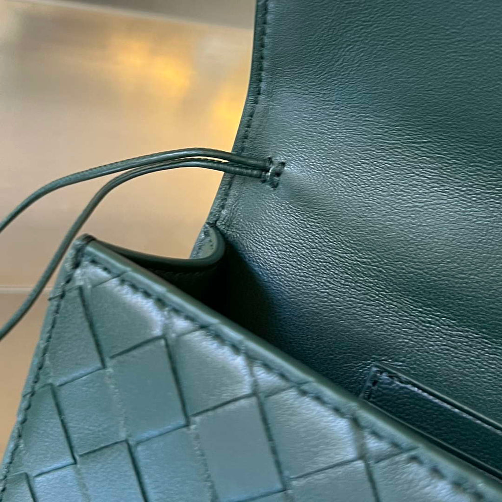 Bottega Veneta BV 741511 Long Clutch Andiamo With Handle Emerald Dark Green