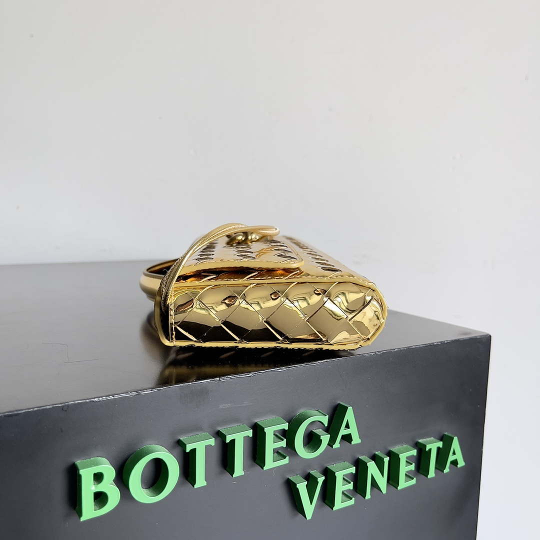 Bottega Veneta BV 741511 Long Clutch Andiamo With Handle Emerald Gold