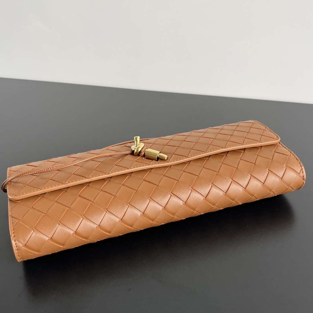 Bottega Veneta BV 741511 Long Clutch Andiamo With Handle Emerald Sand
