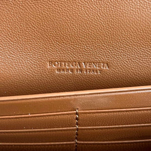 Bottega Veneta BV 741511 Long Clutch Andiamo With Handle Emerald Sand - Default Title - View 8
