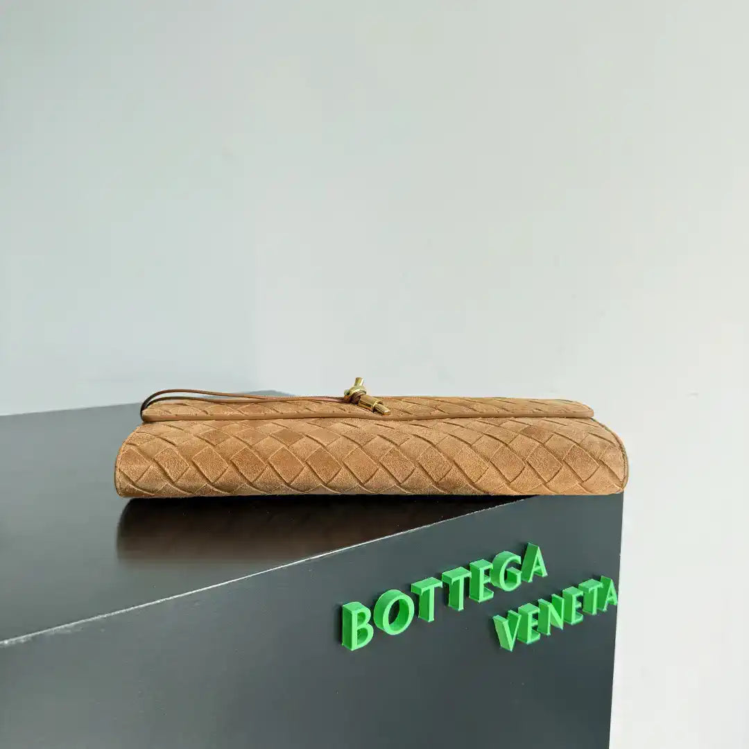 Bottega Veneta BV 741511 Suede Leather Long Clutch Andiamo With Handle Bv99017