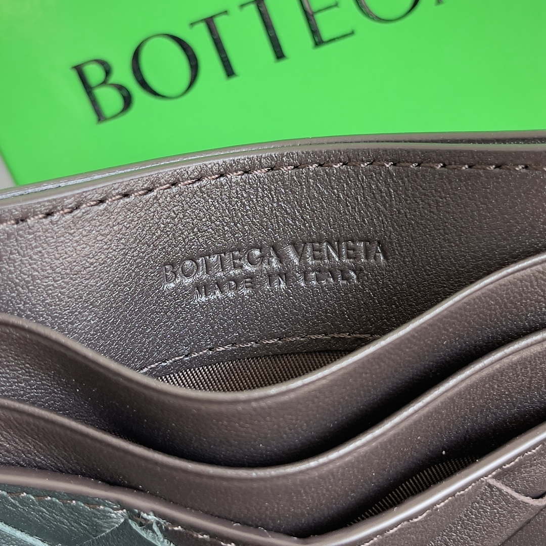 Bottega Veneta BV 743209 Intrecciato Credit Card Case bv70012