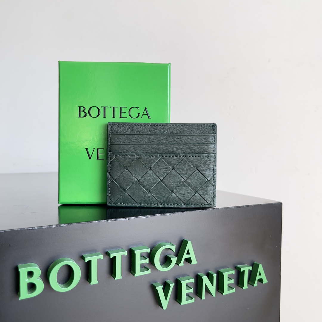 Bottega Veneta BV 743209 Intrecciato Credit Card Case bv70013